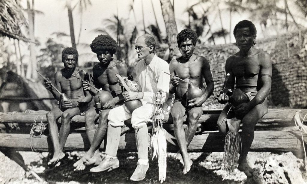 Б. Малиновский на Тробрианских островах, 1918 г.